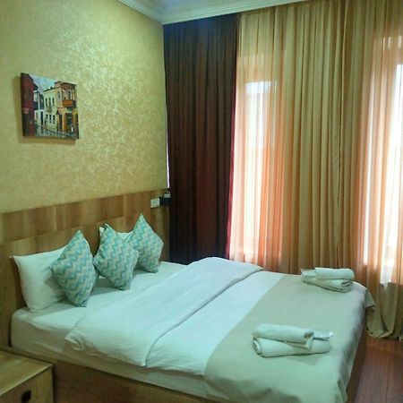 Epic Meidan Hotel Тбилиси Екстериор снимка