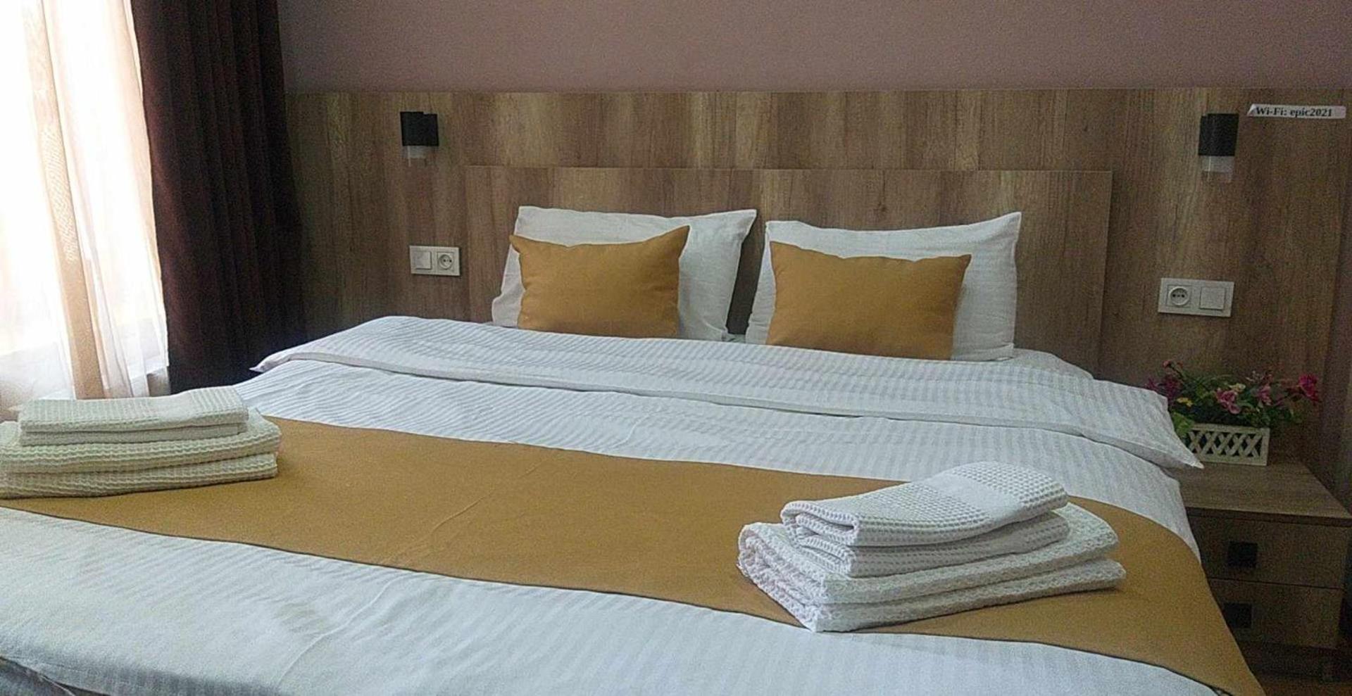 Epic Meidan Hotel Тбилиси Екстериор снимка
