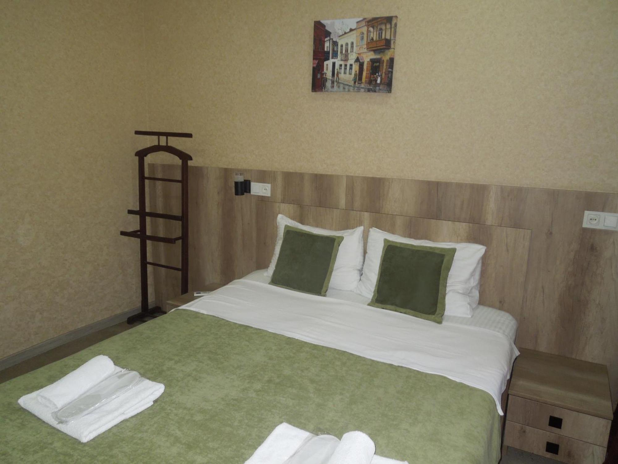 Epic Meidan Hotel Тбилиси Екстериор снимка