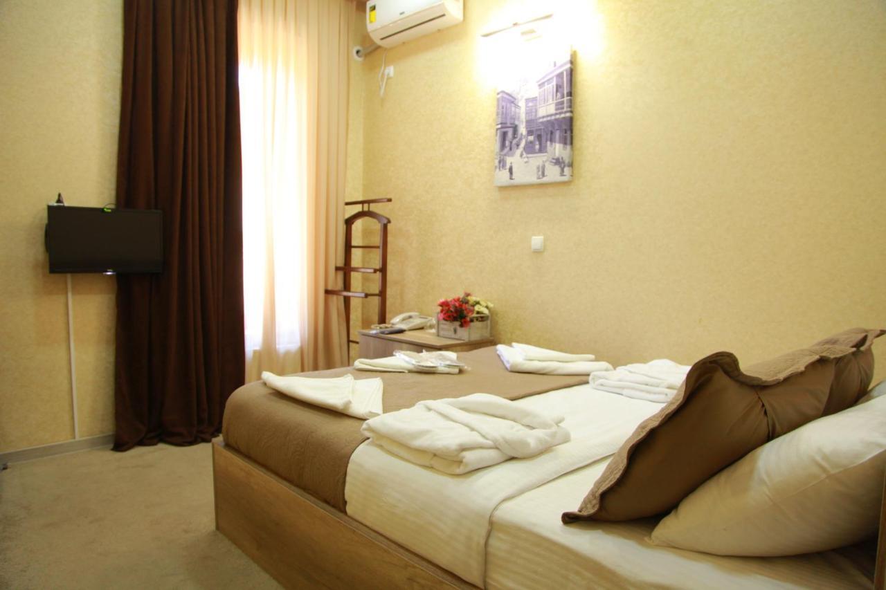 Epic Meidan Hotel Тбилиси Екстериор снимка