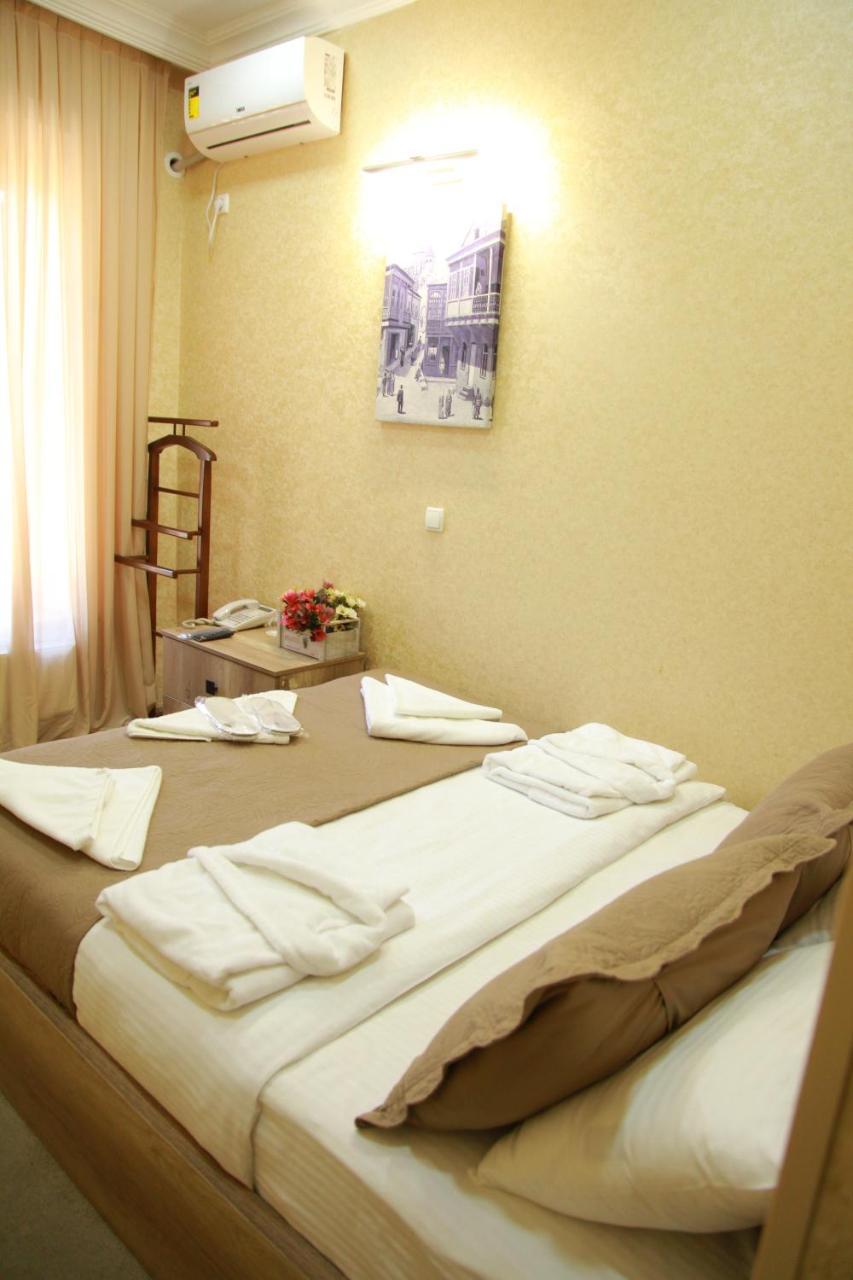 Epic Meidan Hotel Тбилиси Екстериор снимка