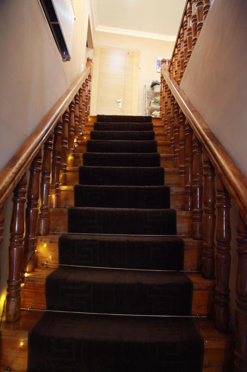 Epic Meidan Hotel Тбилиси Екстериор снимка