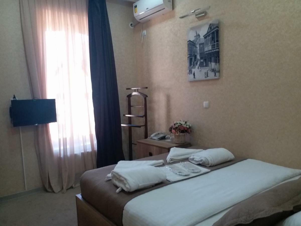 Epic Meidan Hotel Тбилиси Екстериор снимка