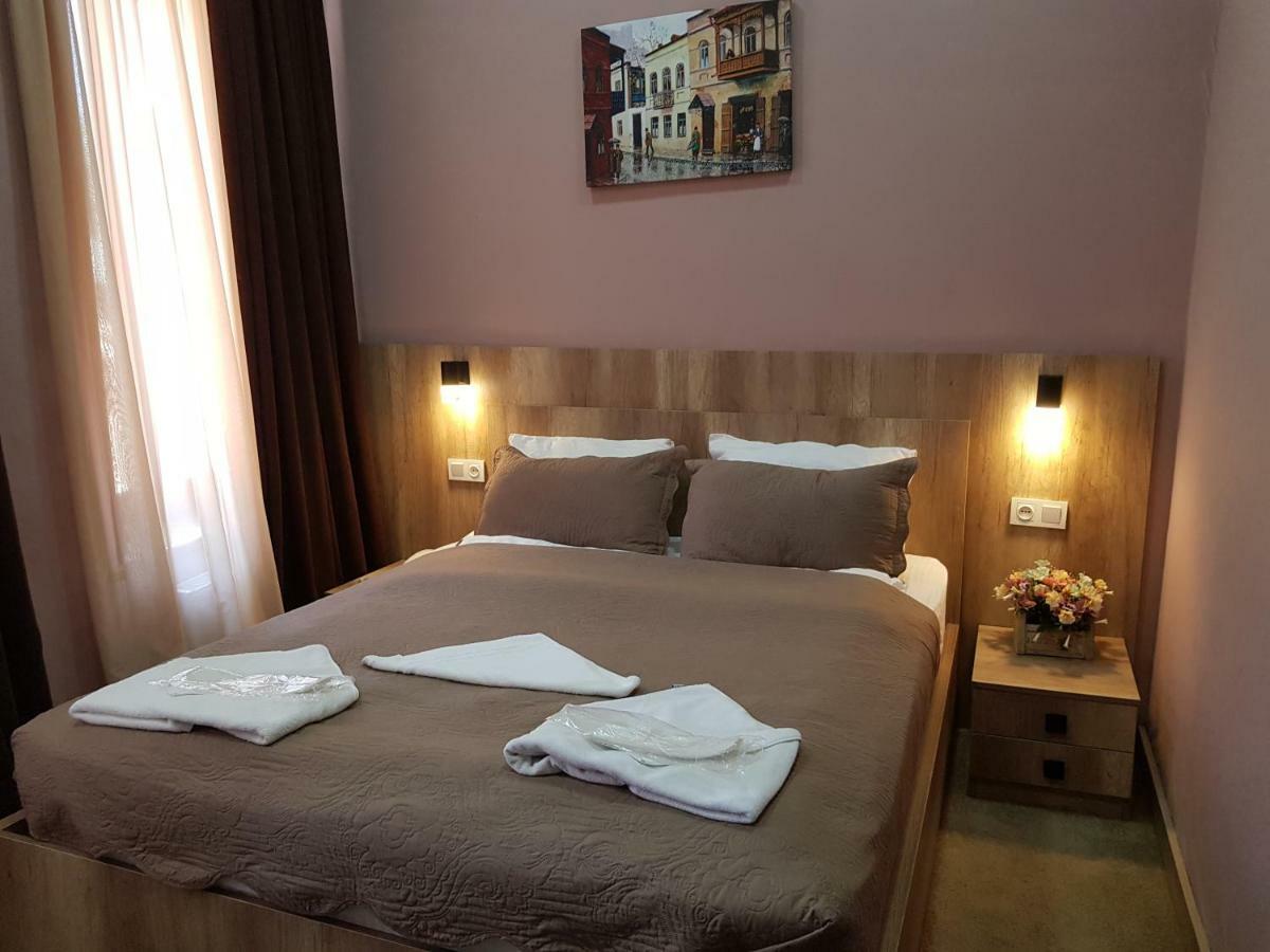 Epic Meidan Hotel Тбилиси Екстериор снимка